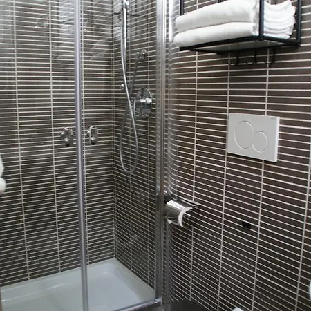 Orange Guest house Rome